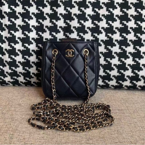 【97%新 ✨ 全網最低價！】Chanel 黑色 mini 小羊皮 小廢包 卡片包