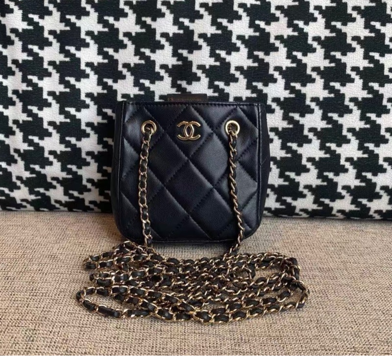 【97%新 ✨ 全網最低價!】Chanel 黑色 mini 小羊皮 小廢包 卡片包-0