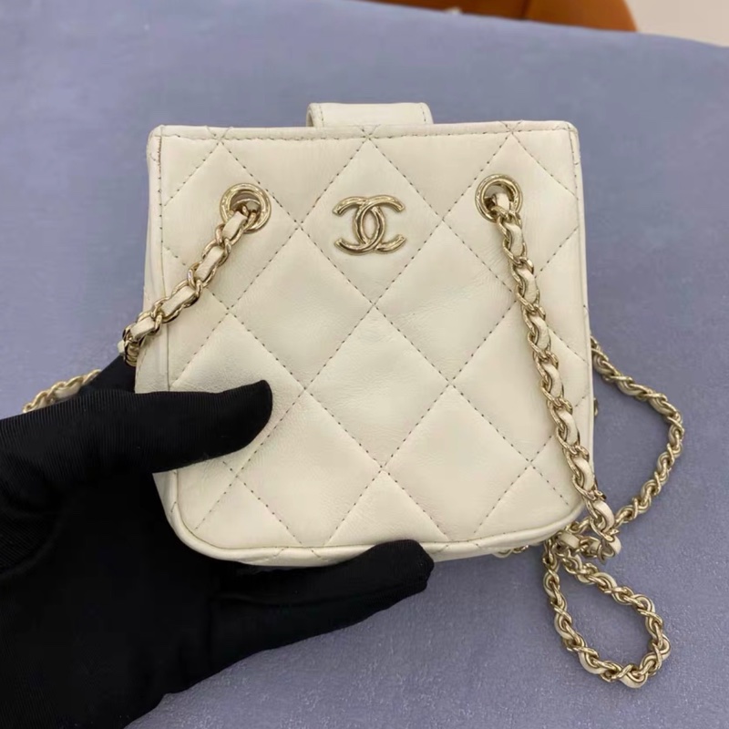 【95%新 ✨ 全網最低價！】31開 Chanel mini 奶白色 小羊皮 22c 小廢包 卡片包 有卡-0