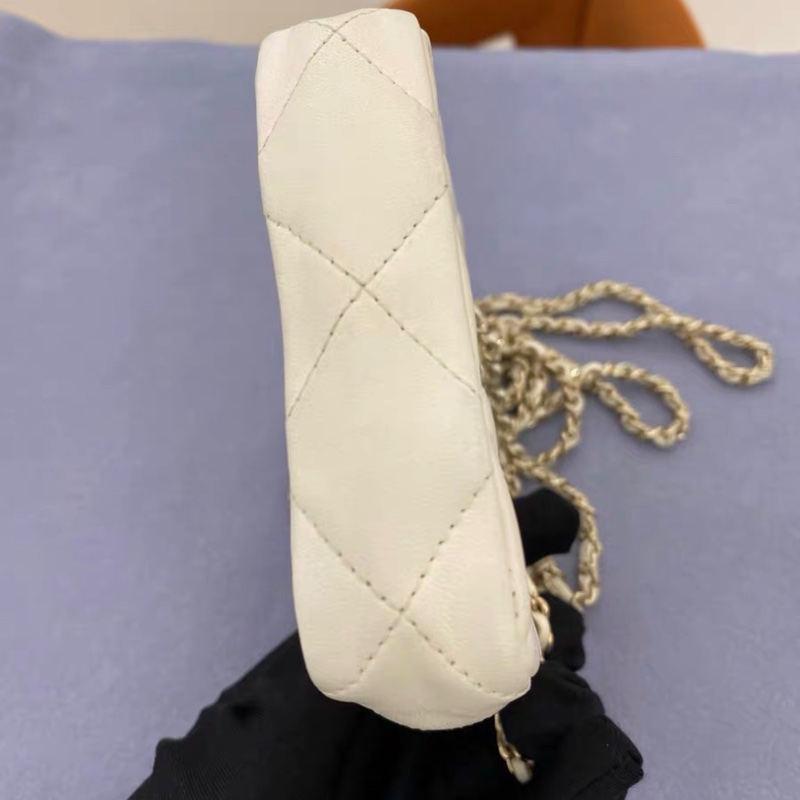 【95%新 ✨ 全網最低價！】31開 Chanel mini 奶白色 小羊皮 22c 小廢包 卡片包 有卡-4