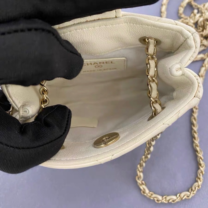 【95%新 ✨ 全網最低價！】31開 Chanel mini 奶白色 小羊皮 22c 小廢包 卡片包 有卡-5