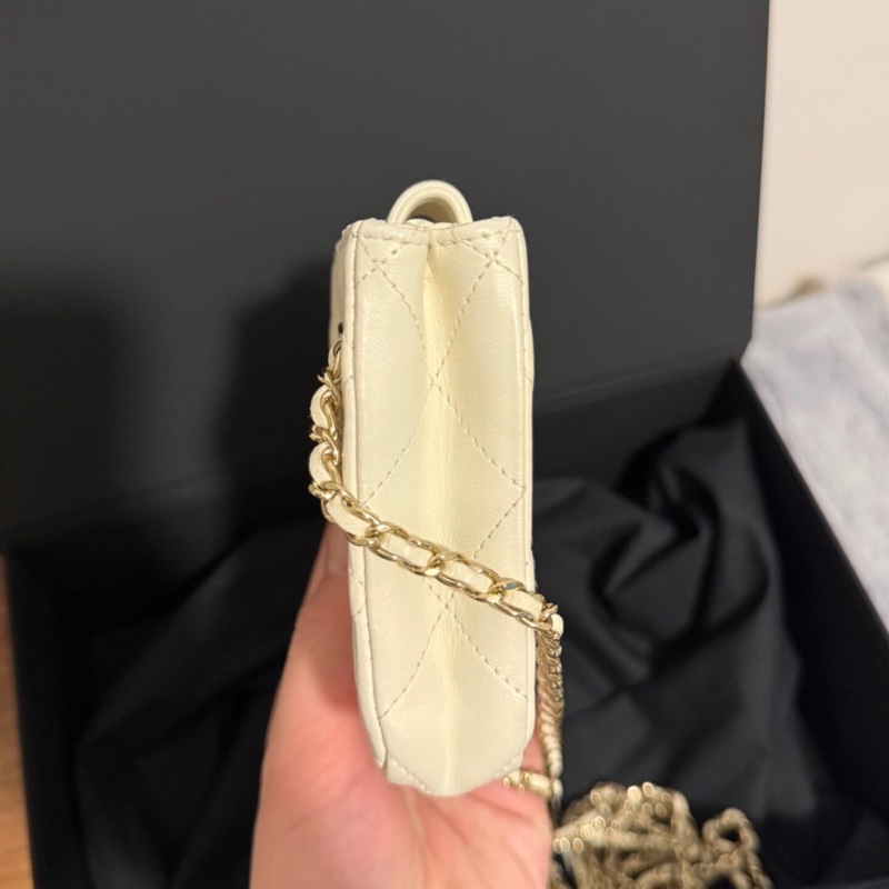 【95%新 ✨ 全網最低價!】31開 Chanel mini 奶白色 小羊皮 22c 小廢包 卡片包-5