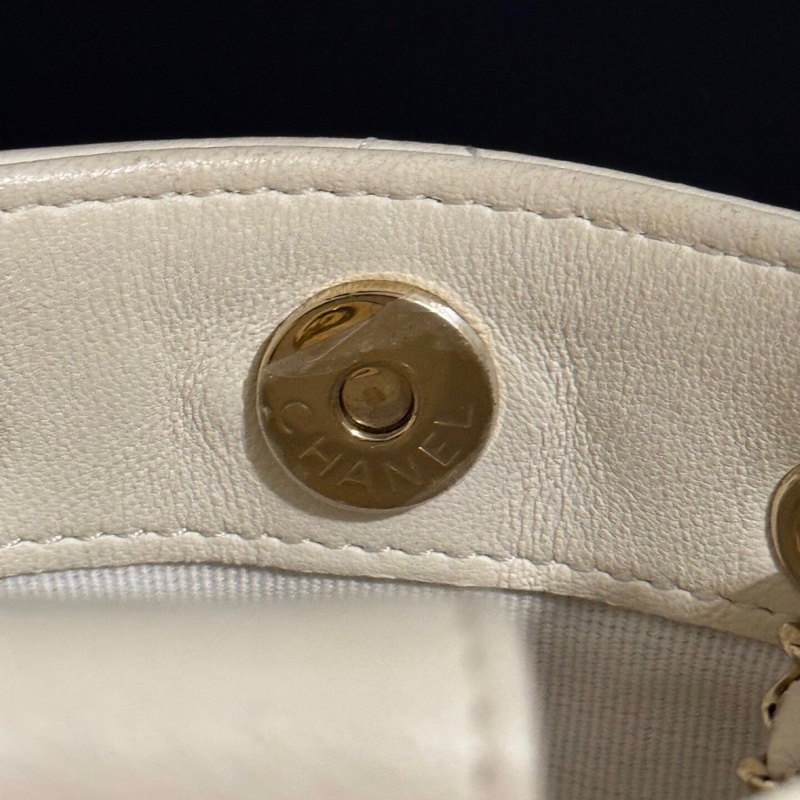 【95%新 ✨ 全網最低價!】31開 Chanel mini 奶白色 小羊皮 22c 小廢包 卡片包-8