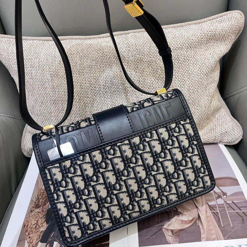 Dior 老花蒙田30鏈條包-1