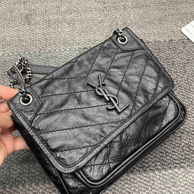 【95%新✨全網最低價】YSL Niki小號黑銀鏈條包|女士包|流浪包|斜挎包|單肩包|郵差包-5