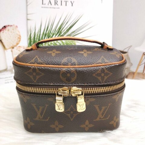 LV Nice 棕色 老花 塗層帆布 nano 化妝包 芯片款