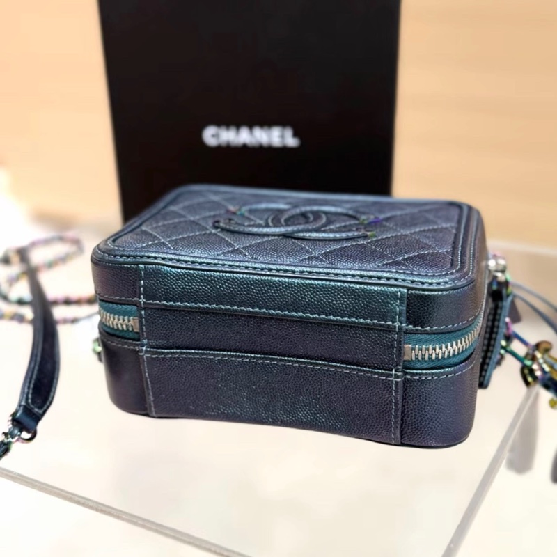【97%新 ✨ 全網最低價！】26開有卡Chanel vanity case 香奈兒 相機包 小號 幻彩色 荔枝皮-7