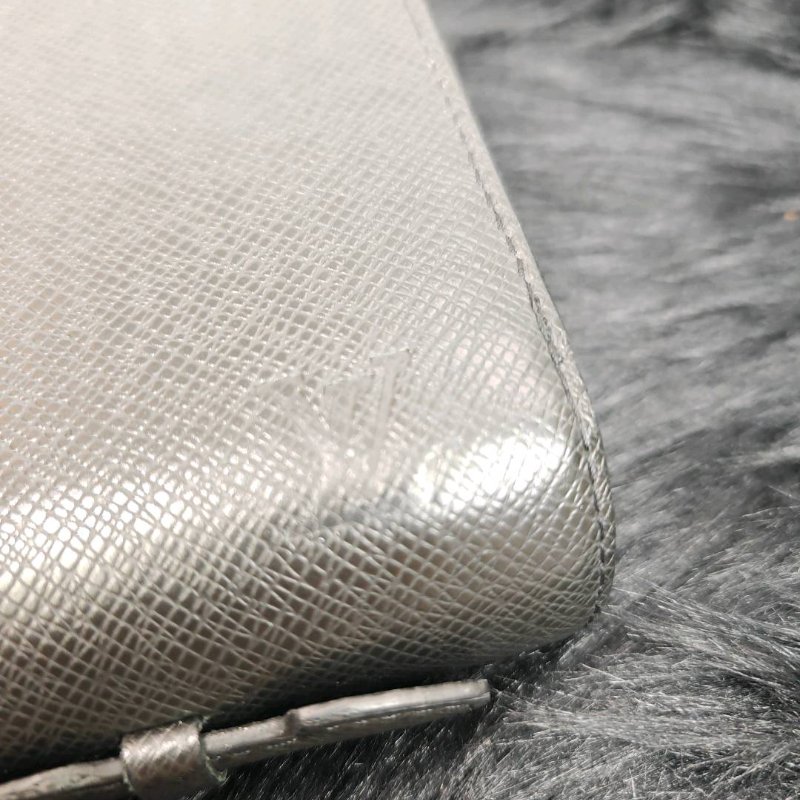 LV 黑色手拿包-4