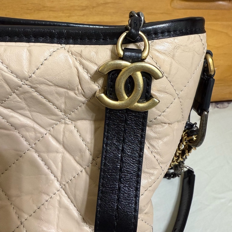 Chanel 香奈兒 菱格紋中號流浪包 奶茶色-4