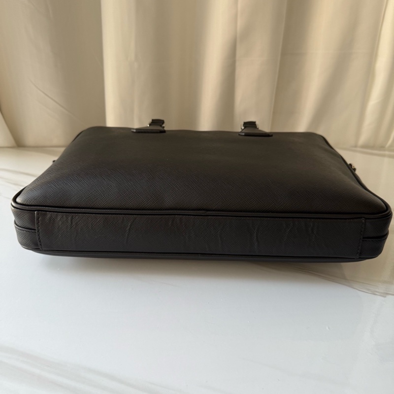 95新普拉達 Prada 黑色 正標 公文包 有肩帶 無附件-9