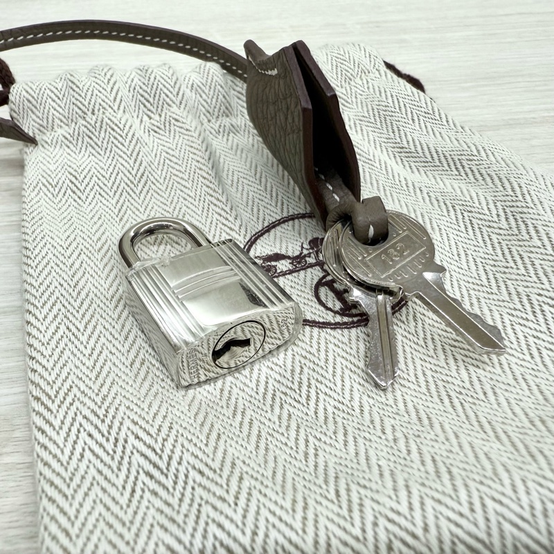 Hermes 18大象灰T/C皮銀扣bolide 31cm手提側背包-18