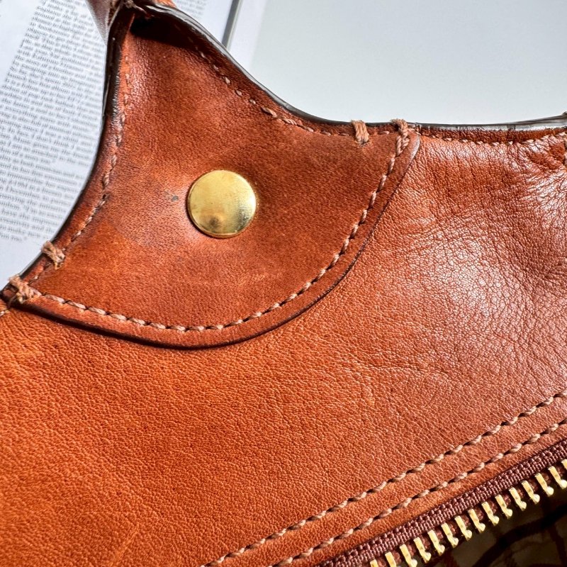 🎉通勤必備 破碎感 COACH 焦糖色皮革肩背包-24