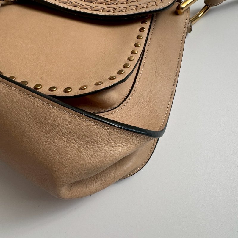 🎉知性溫柔 Chloe 奶茶色馬鞍流蘇斜背包GM-3