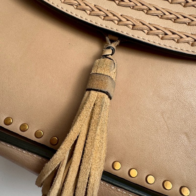 🎉知性溫柔 Chloe 奶茶色馬鞍流蘇斜背包GM-7