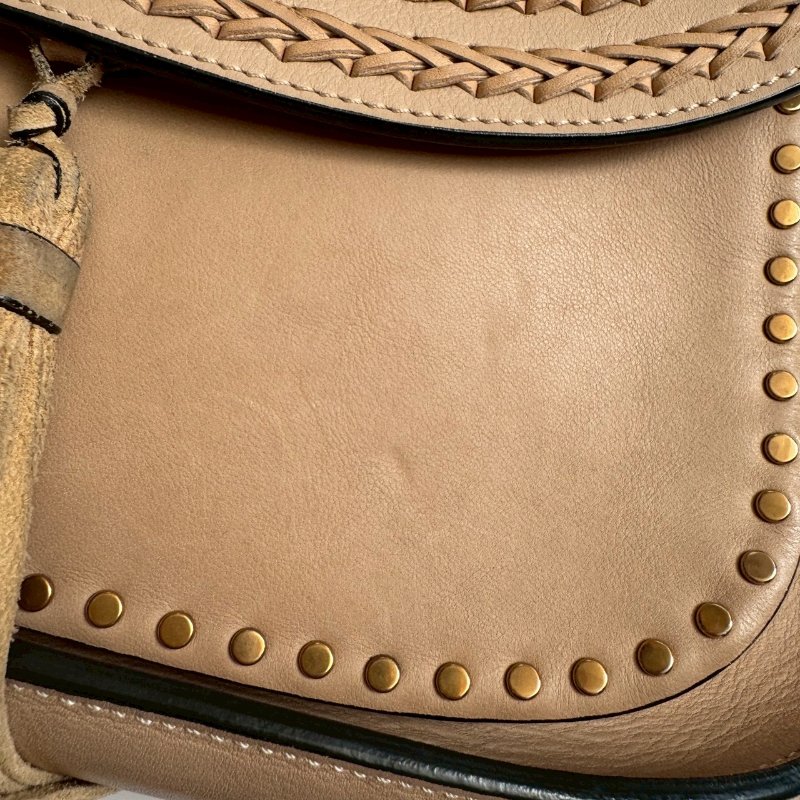 🎉知性溫柔 Chloe 奶茶色馬鞍流蘇斜背包GM-8