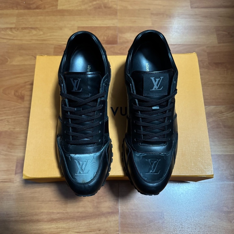 Lv Run Away印花運動鞋 路易威登正品男款 黑色 40.5碼98新-2