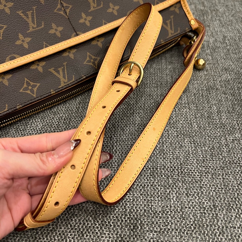 Louis Vuitton LV 老花 三角金球 單肩/斜肩包-10