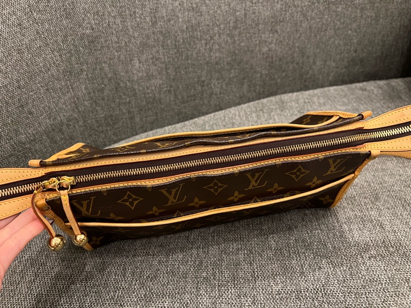 Louis Vuitton LV 老花 三角金球 單肩/斜肩包-14