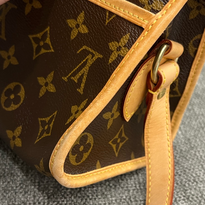 Louis Vuitton LV 老花 三角金球 單肩/斜肩包-18