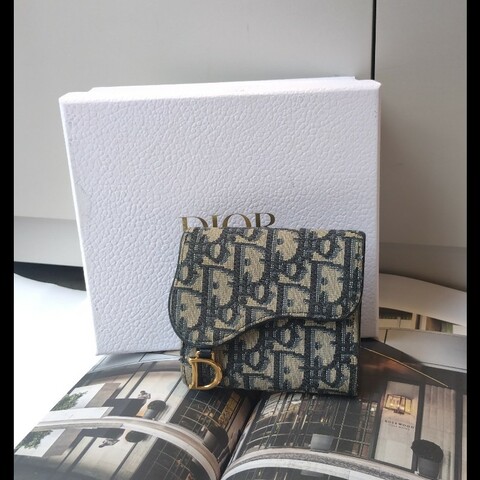 Dior 藍色緹花布D釦短夾