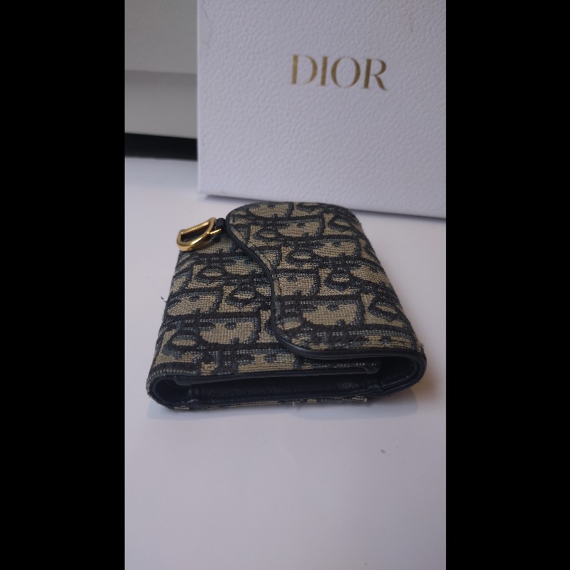 Dior 藍色緹花布D釦短夾-6