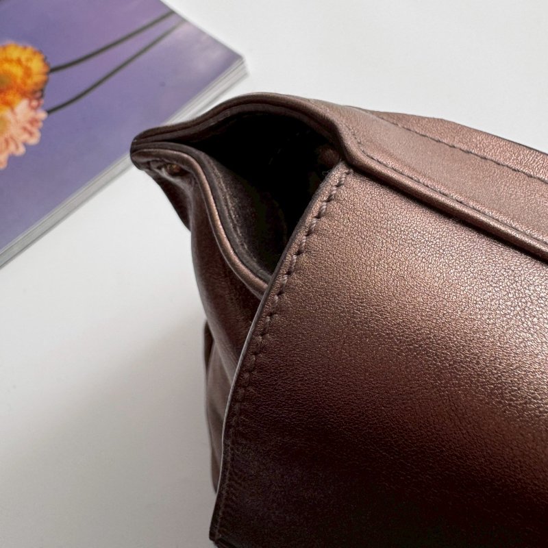 🎉羊皮款 Ferragamo 古銅金手提肩背包-11