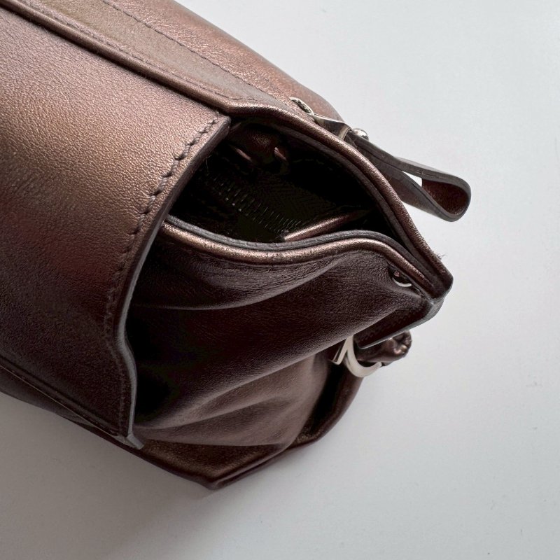 🎉羊皮款 Ferragamo 古銅金手提肩背包-15