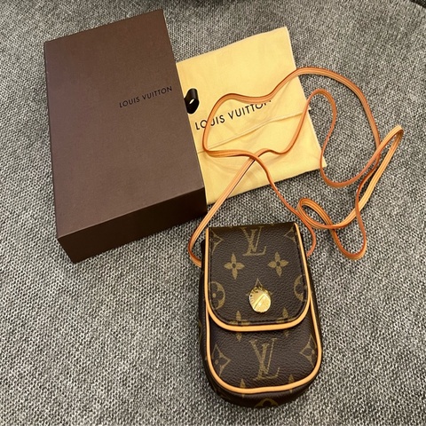 Louis Vuitton LV Vintage口红包