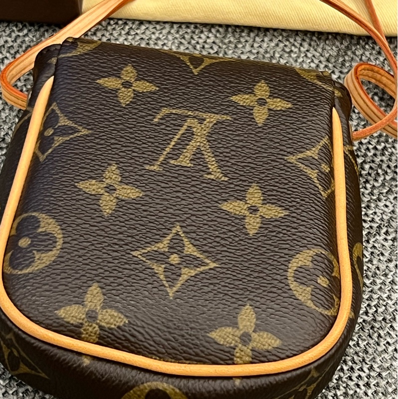 Louis Vuitton LV Vintage口红包 二手25000以上-5