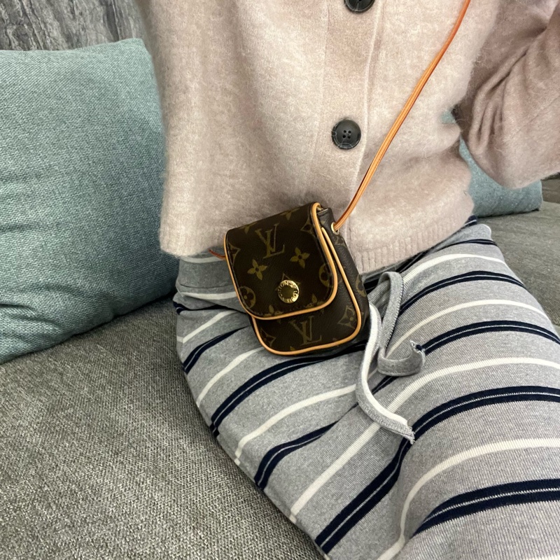 Louis Vuitton LV Vintage口红包 二手25000以上-10