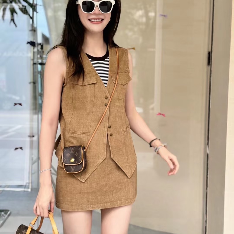 Louis Vuitton LV Vintage口红包 二手25000以上-16