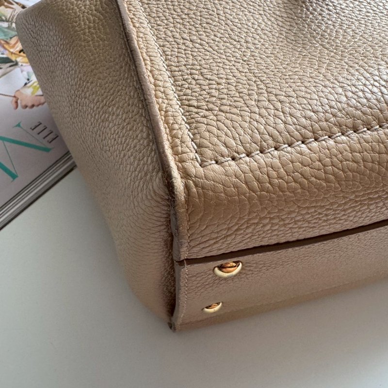 Ferragamo 米膚色拉鏈肩背托特包-4