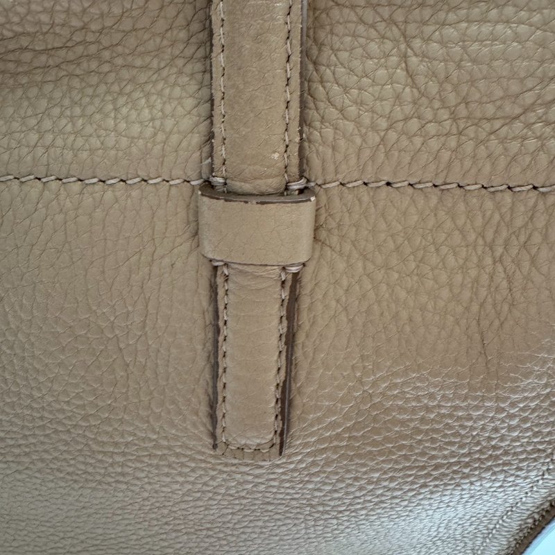 Ferragamo 米膚色拉鏈肩背托特包-9