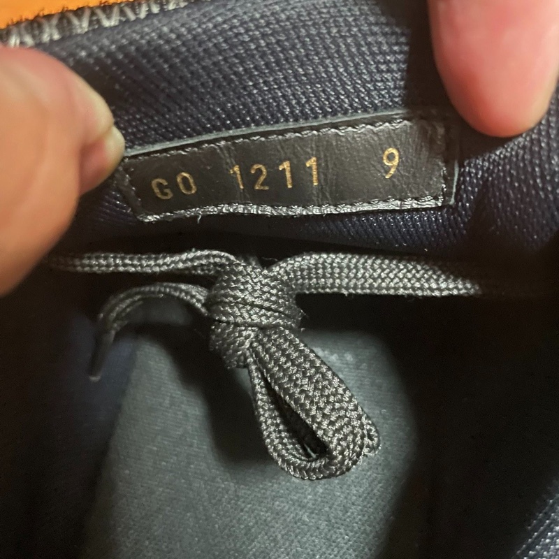 Lv Run Away低幫跑步鞋 正品路易威登男款 黑灰色43碼-5