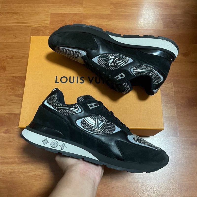 Lv Run Away低幫跑步鞋 正品路易威登男款 黑灰色43碼-7