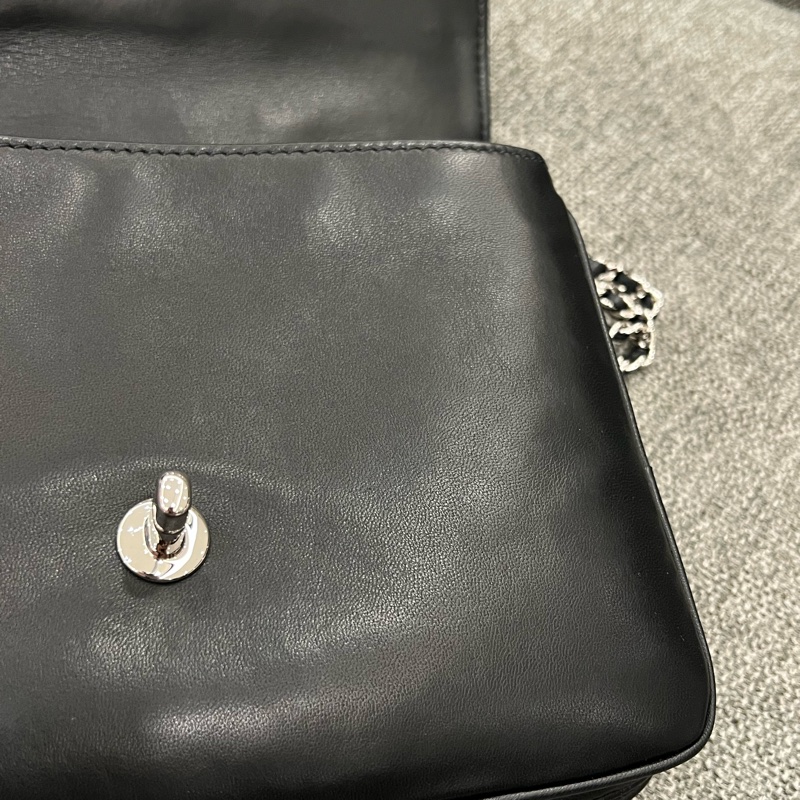 chanel CF風琴鍊包 黑銀-17