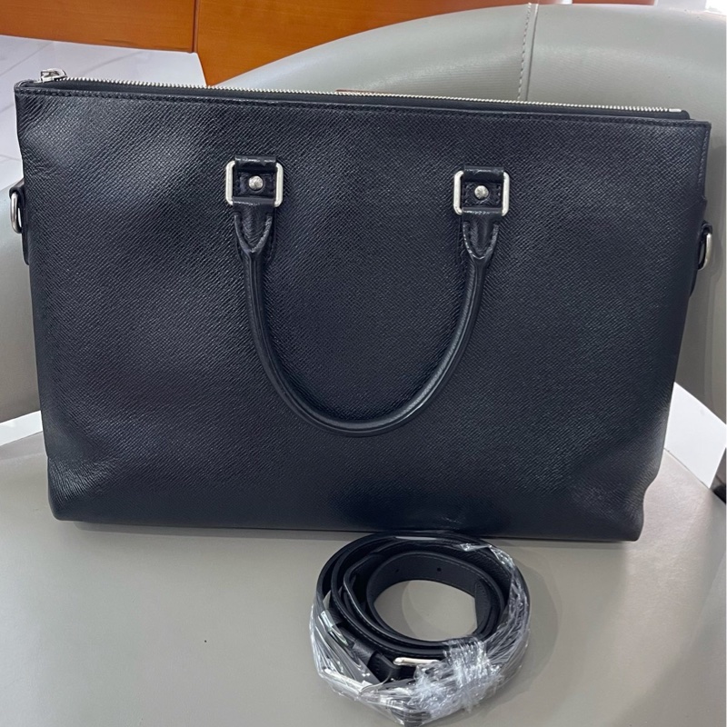 97新路易威登 null M33416   39.0x 29.0x 5.0 cm無附件-1
