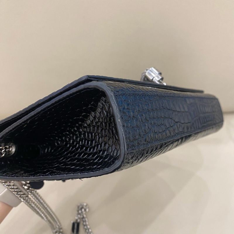 YSL聖羅蘭 Kate中號 黑銀流蘇鰐魚壓紋牛皮 尺寸約22.5*14-5