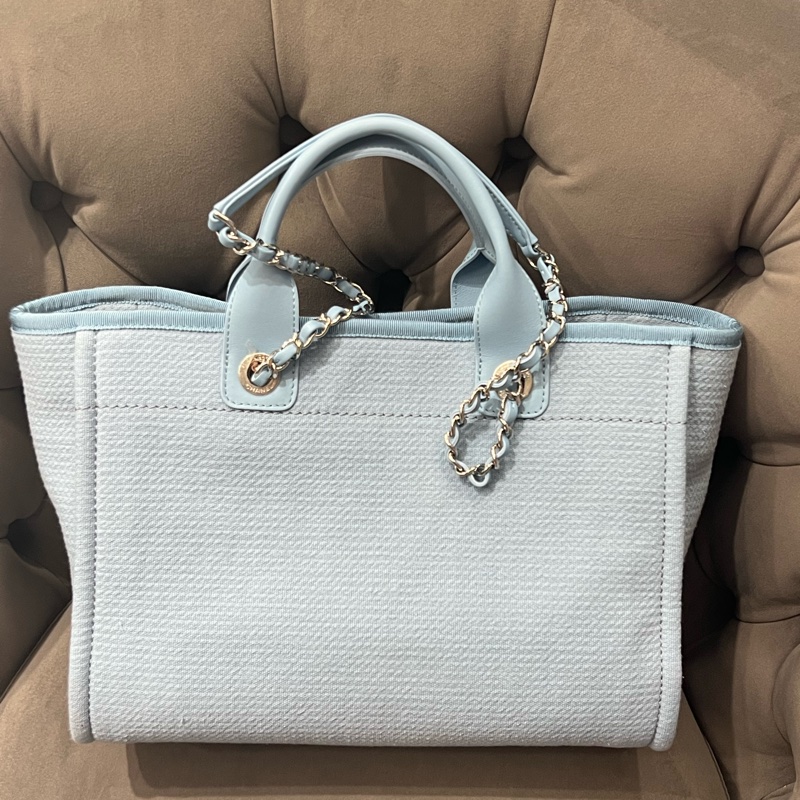 Chanel 中號 寶寶藍沙灘包 24年春夏款 原價17萬-2