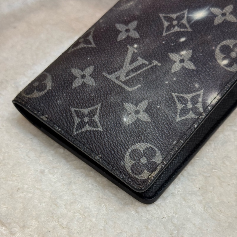 Lv星空限量版長夾🌃-11