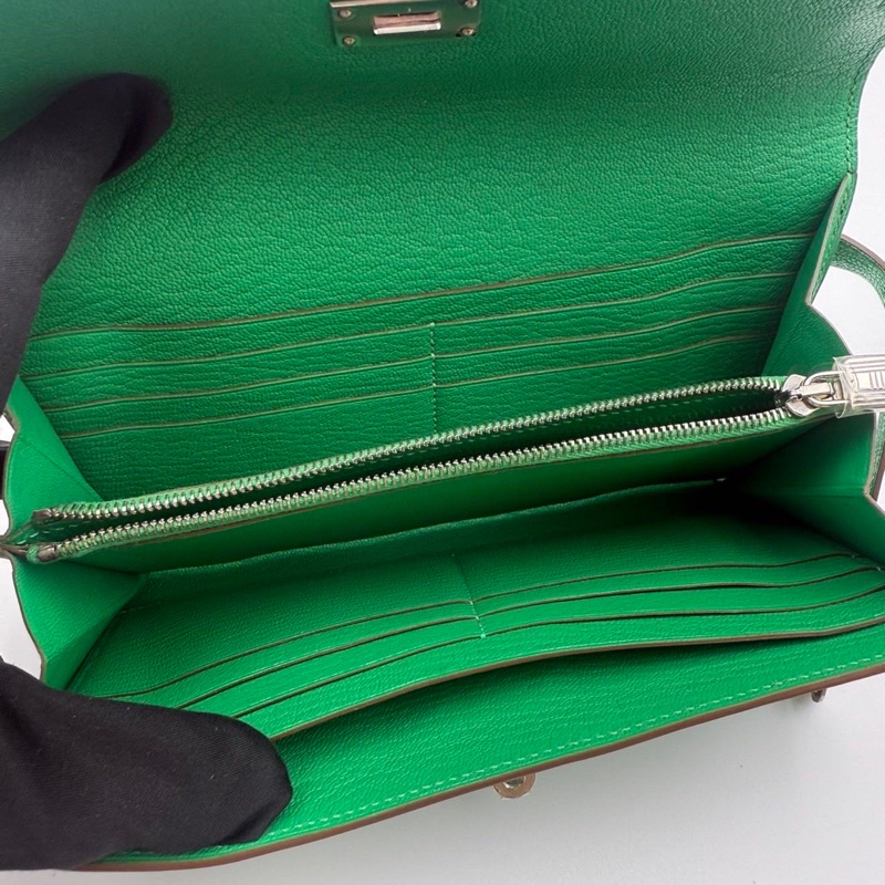 🌈Hermes💚Kelly Wallet💚竹子綠色銀扣🌟未使用閑置💚貼膜在🌟山羊皮🌟愛馬仕🌟-1