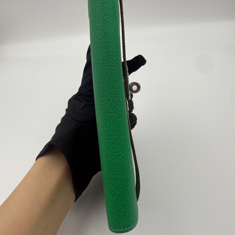 🌈Hermes💚Kelly Wallet💚竹子綠色銀扣🌟未使用閑置💚貼膜在🌟山羊皮🌟愛馬仕🌟-6