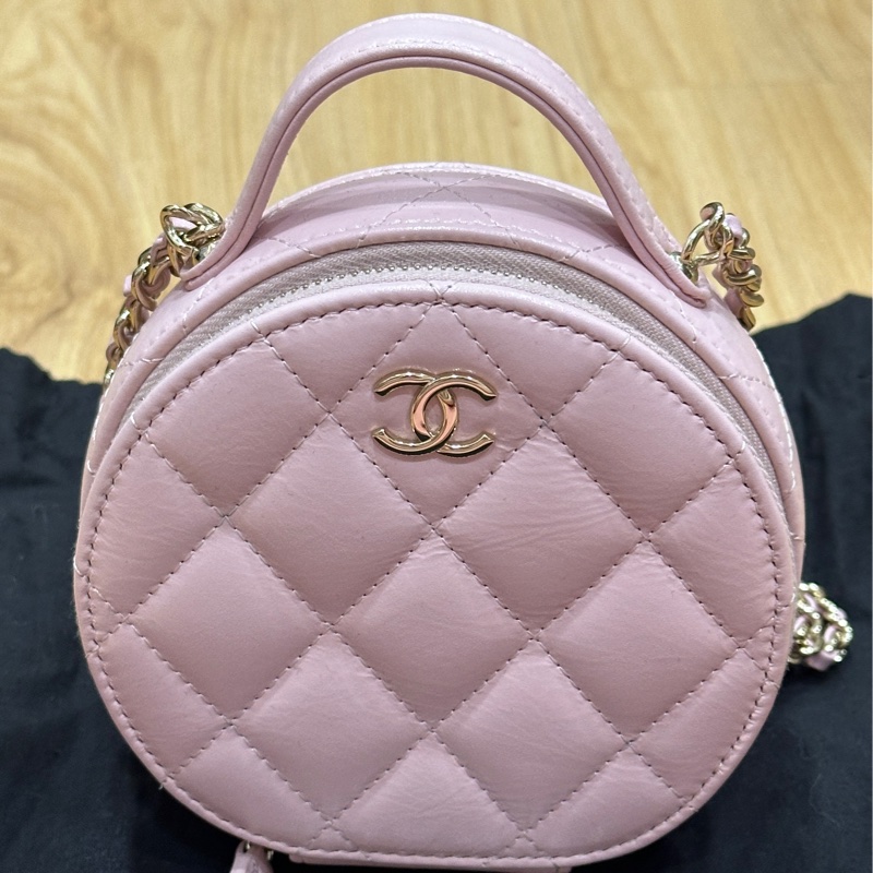 💗 CHANEL 23C 櫻花粉小圓餅包|超可愛稀有款 🌸-9