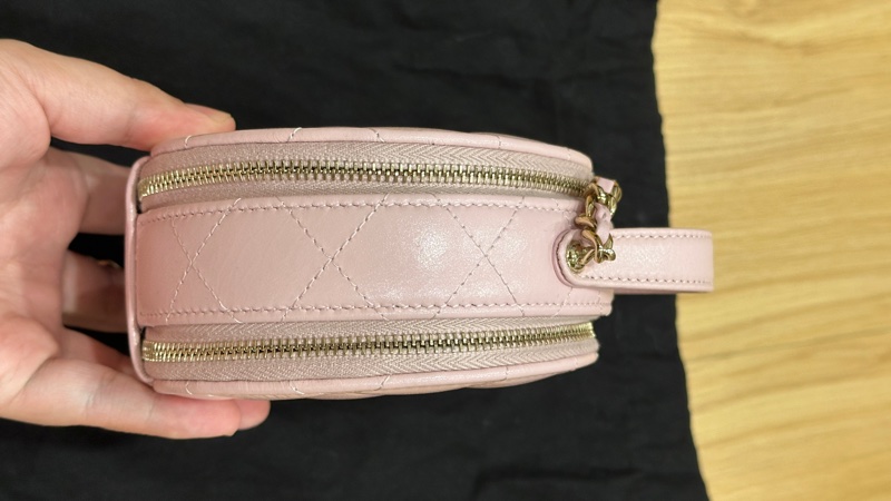 💗 CHANEL 23C 櫻花粉小圓餅包|超可愛稀有款 🌸-14