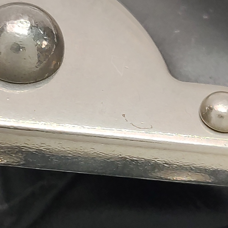 Prada Cahier牛皮純色插扣手拿包-15