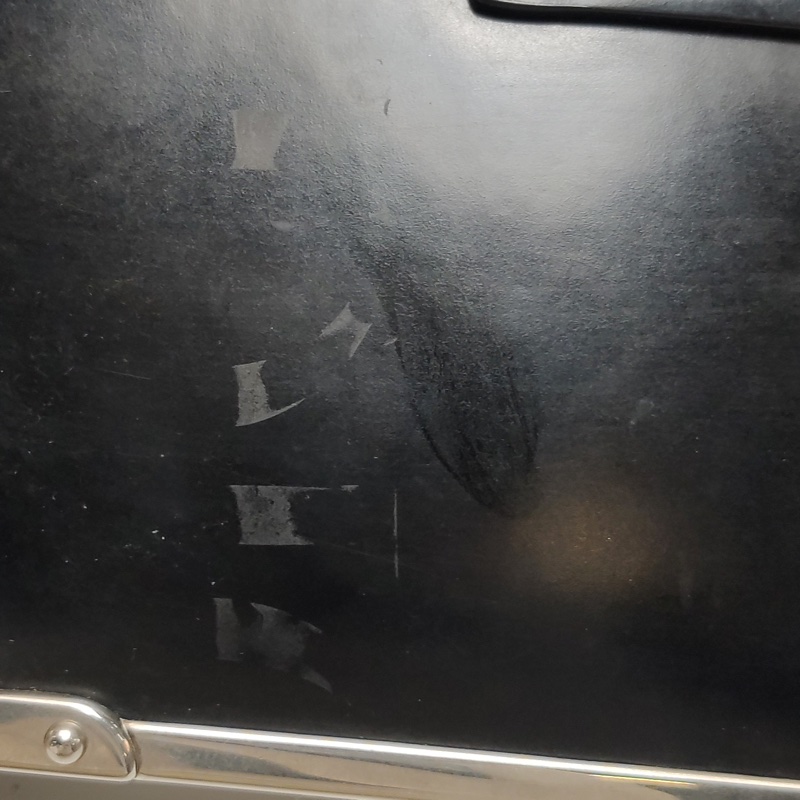 Prada Cahier牛皮純色插扣手拿包-18