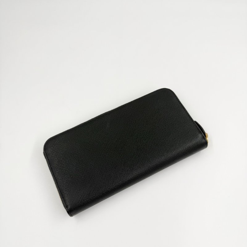 PRADA - 黑色金釦牛皮ㄇ型拉鍊長夾-1