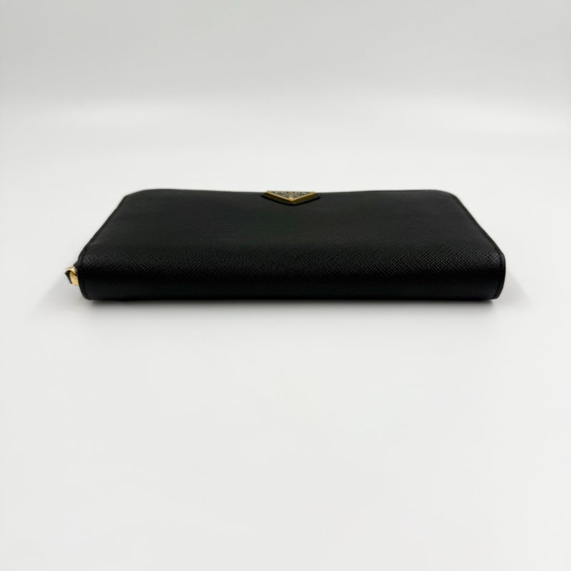 PRADA - 黑色金釦牛皮ㄇ型拉鍊長夾-2