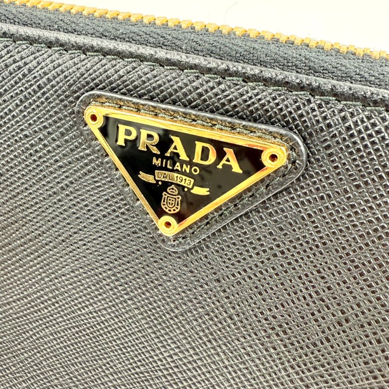 PRADA - 黑色金釦牛皮ㄇ型拉鍊長夾-3