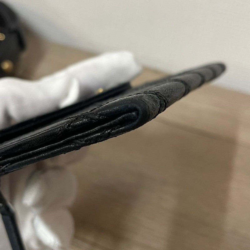 Chanel 外縫線皮夾/中夾-11